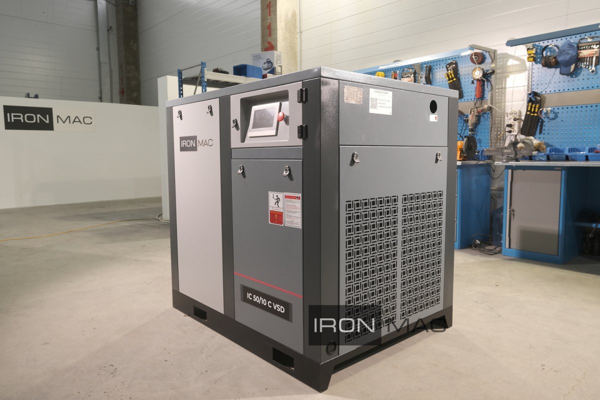 Винтовой компрессор IRONMAC IC 50/10 C VSD