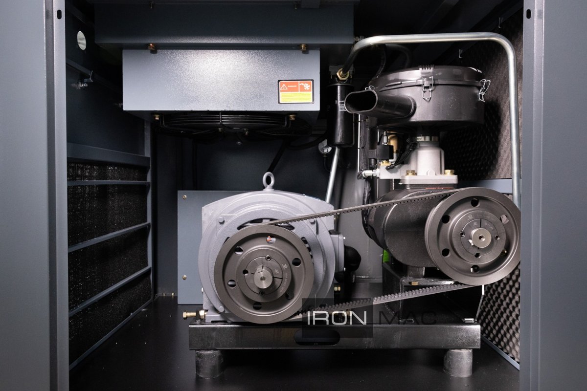 Винтовой компрессор IRONMAC IC 60/10 B