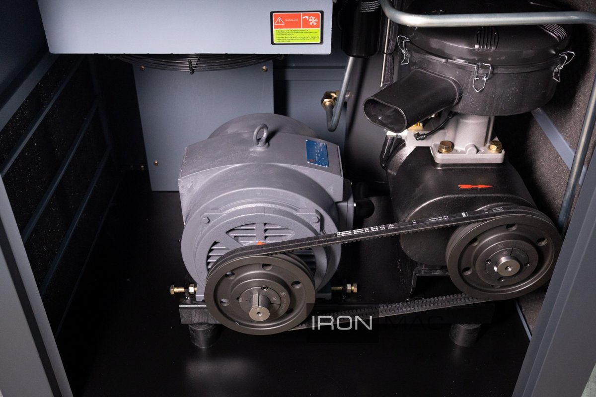 Винтовой компрессор IRONMAC IC 60/10 B