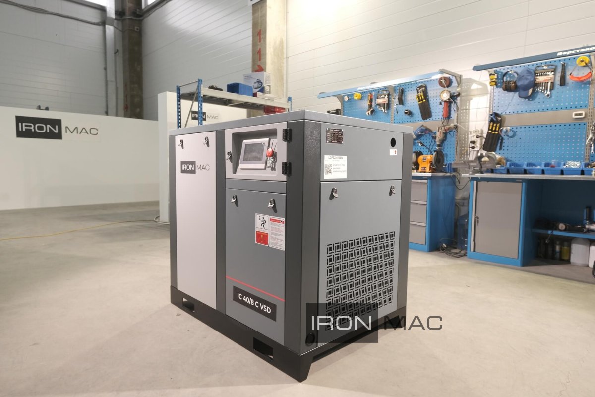 Винтовой компрессор IRONMAC IC 40/8 C VSD